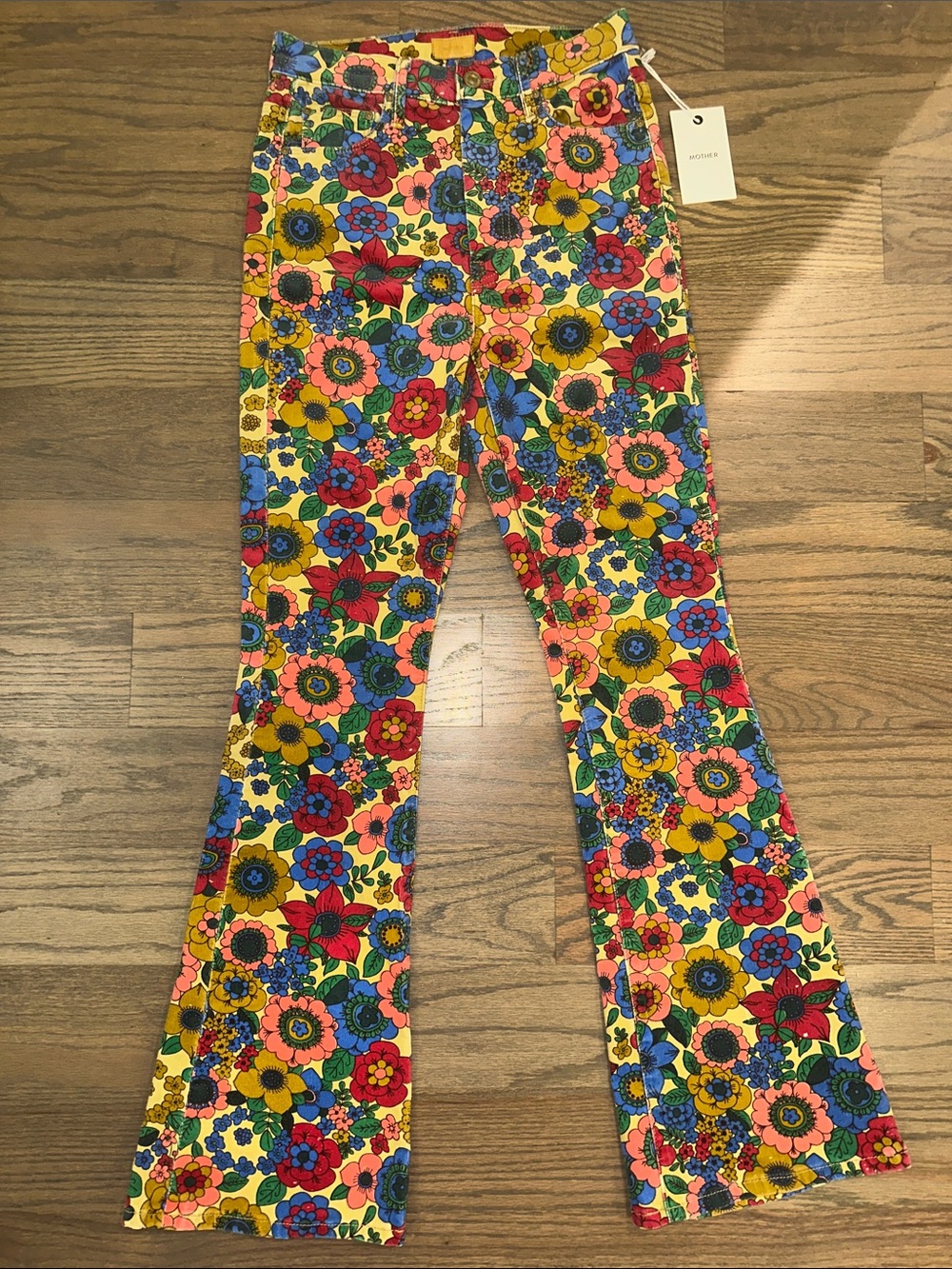 MOTHER High Waisted Weekender Skimp Floral Corduroy Flare Jeans 25” *Sample